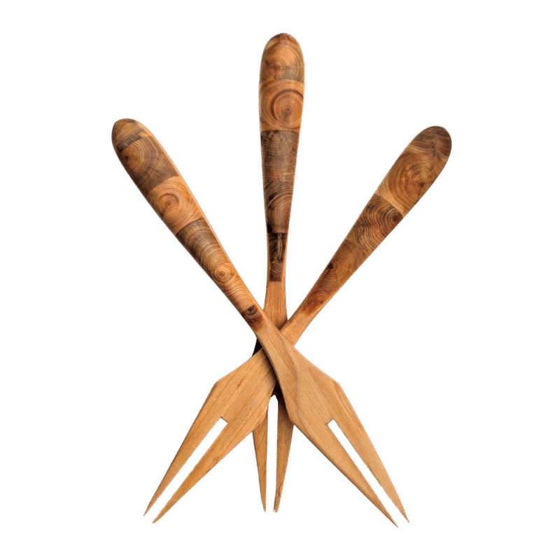 Mosaiik kahvel lepast ja kadakast risti Mosaiik kahvel lepast ja kadakast