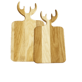 tammest sarvega lõikelaud