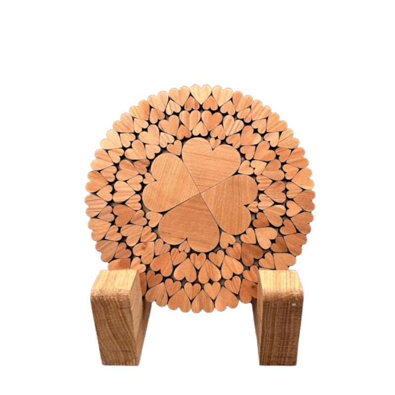 lepast mosaiikkuumaalus südamed